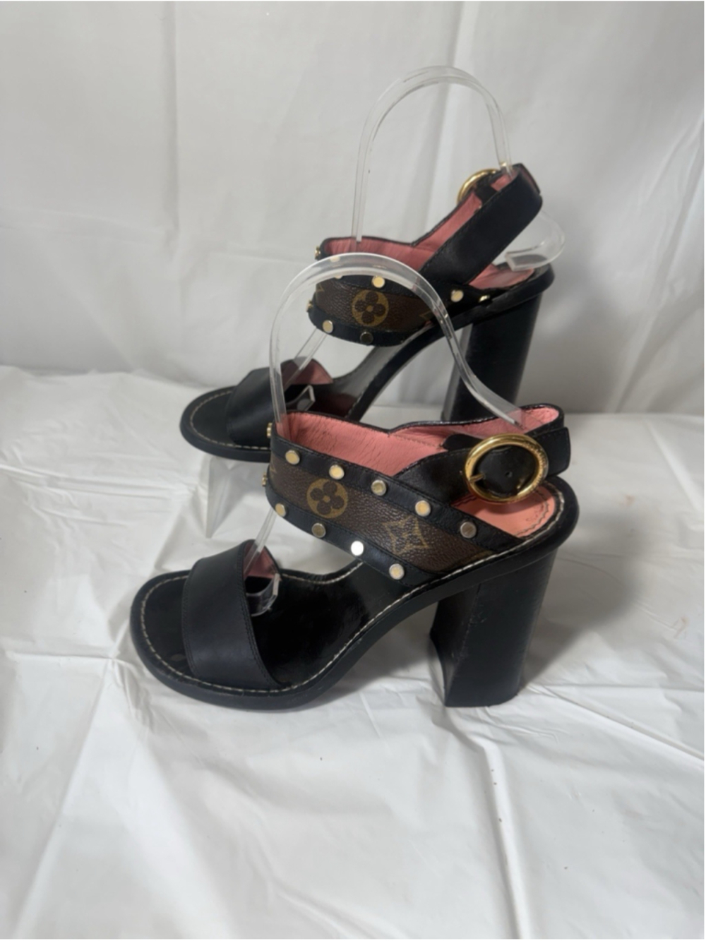 Designer Louis Vuitton Size 8 38 Passenger Style Sandal Women's Heels - Picture 2 of 16